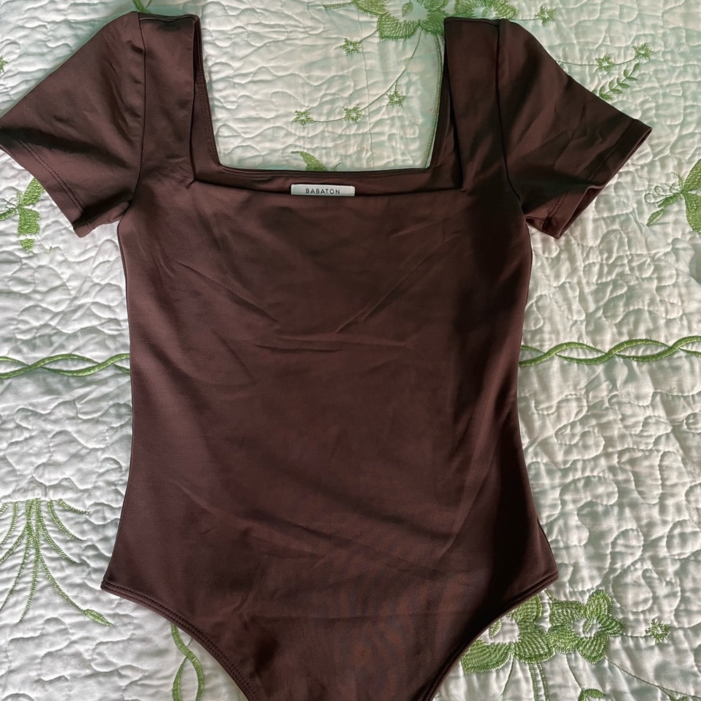 Babaton Contour Squareneck Shortsleeve Bodysuit Size Small